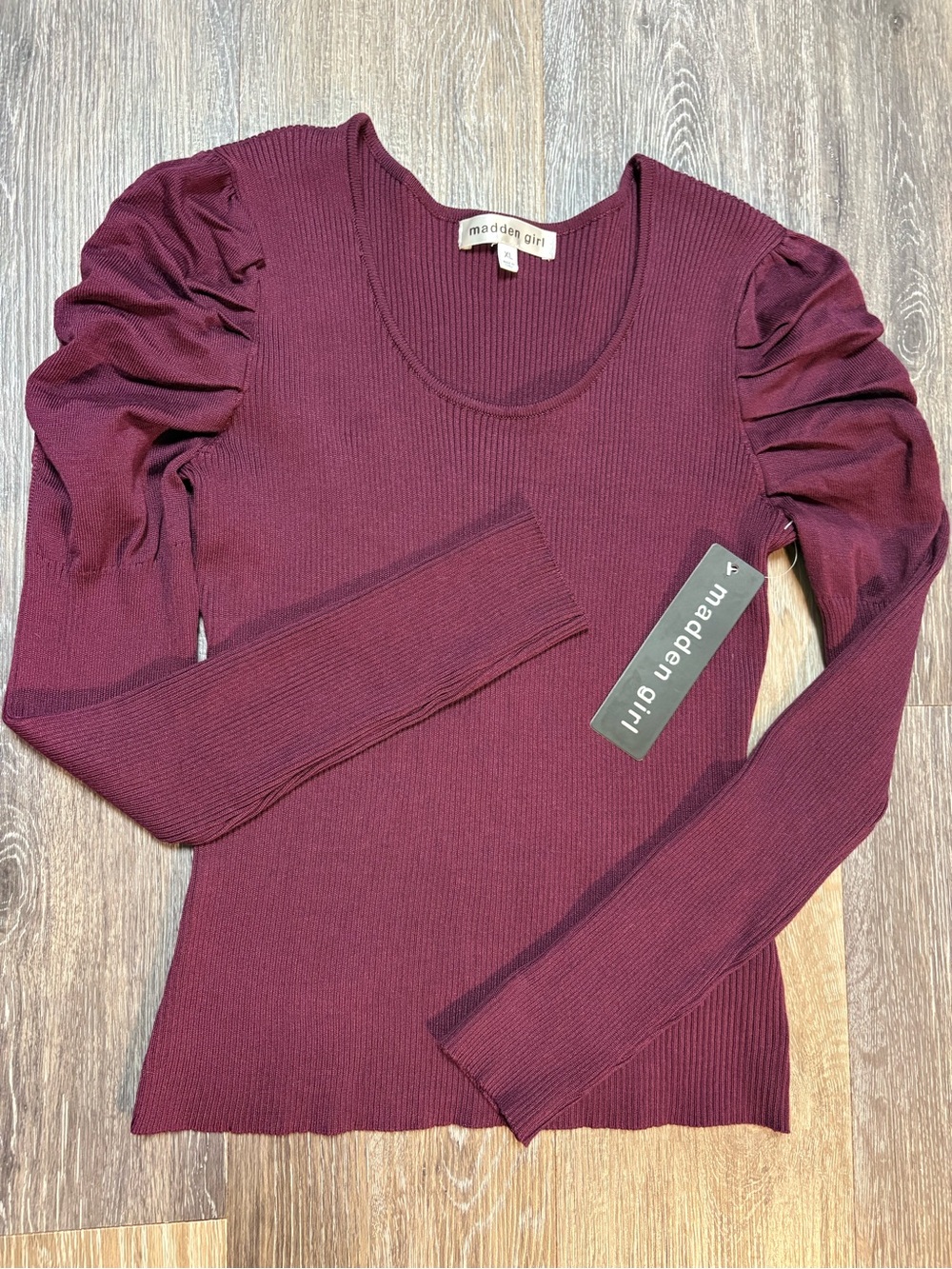 Madden Girl Women's Burgundy Puff-Sleeve Ribbed Top XL Stylish Fall Fashion